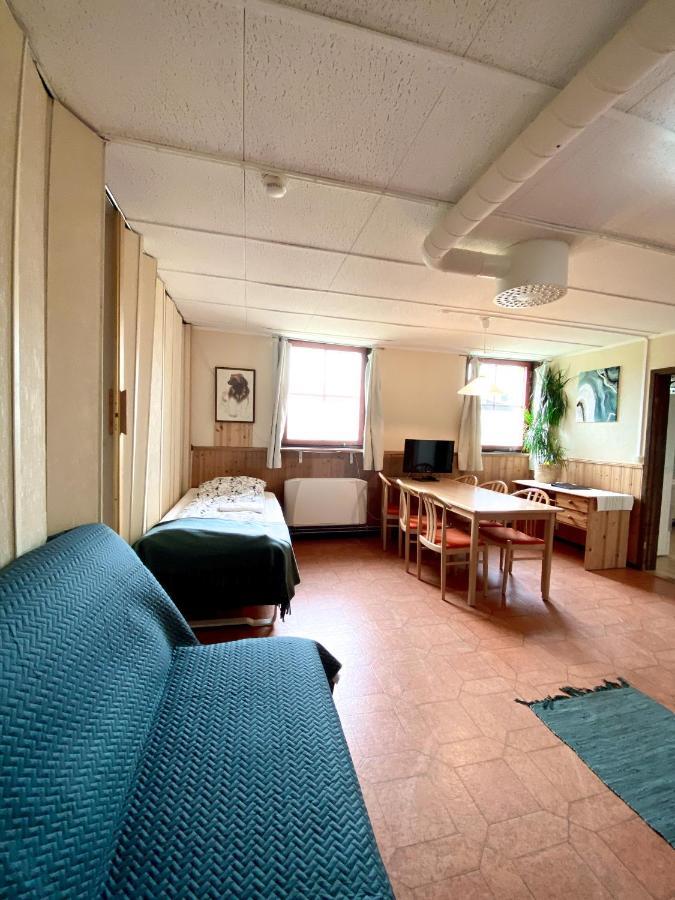 Lumi Guest House อาวิดเชล ภายนอก รูปภาพ